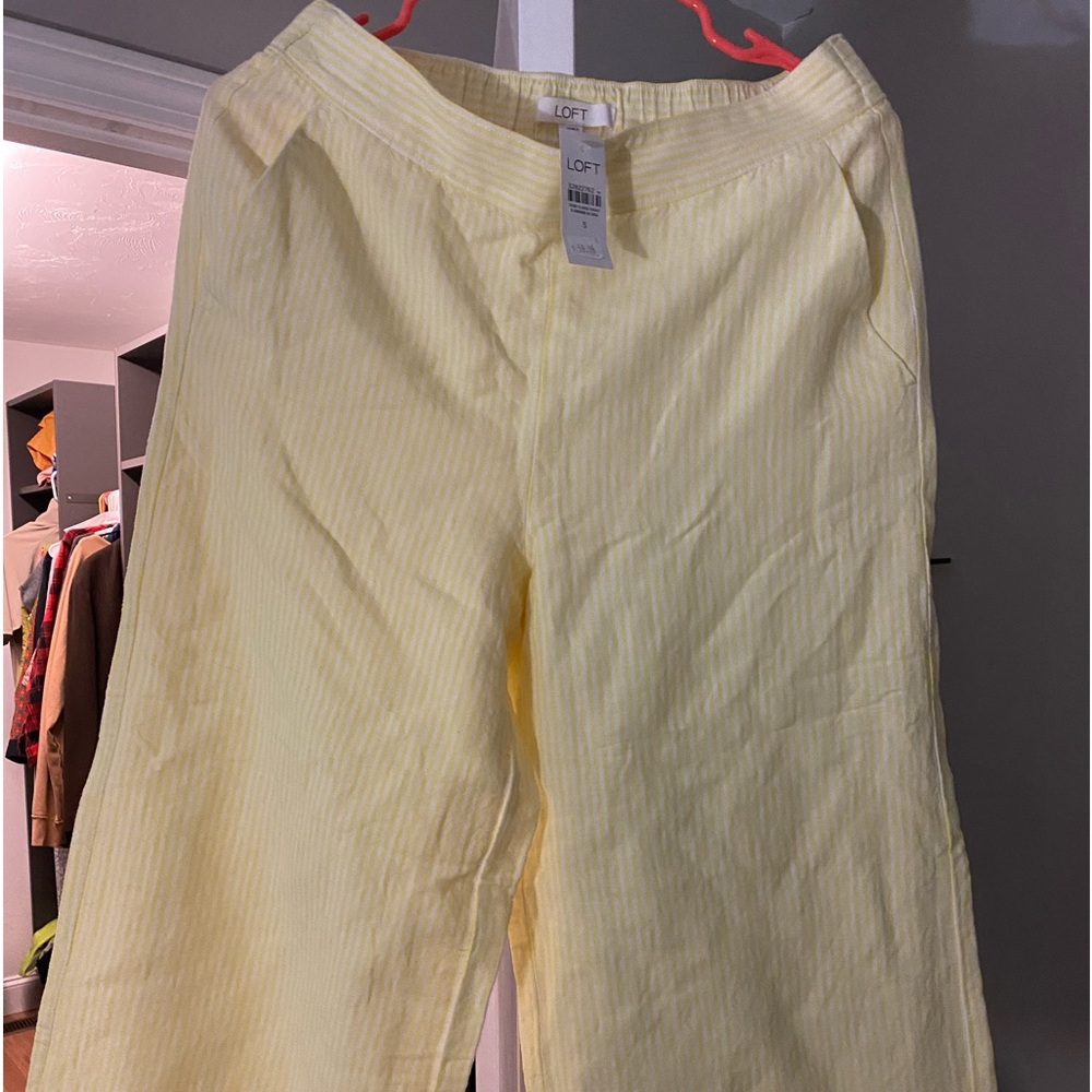 Spring Capris - Picture 2 of 3